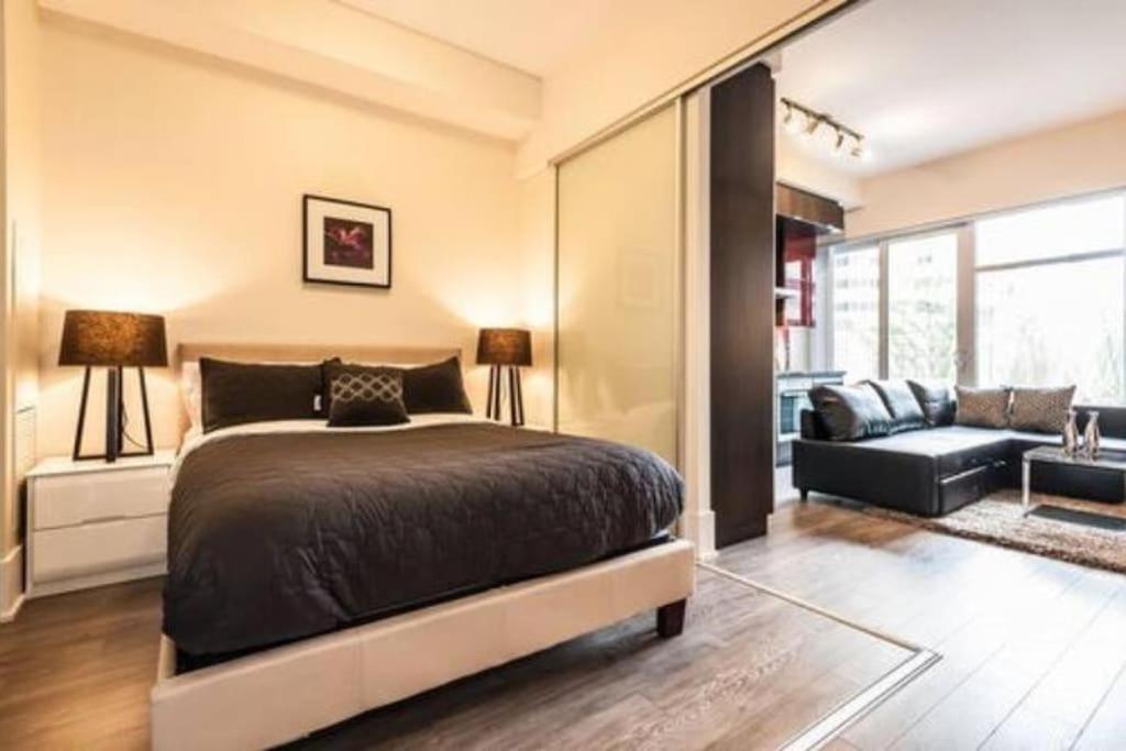 Апартаменти Metropolis Loft - Cn Tower Торонто Екстер'єр фото