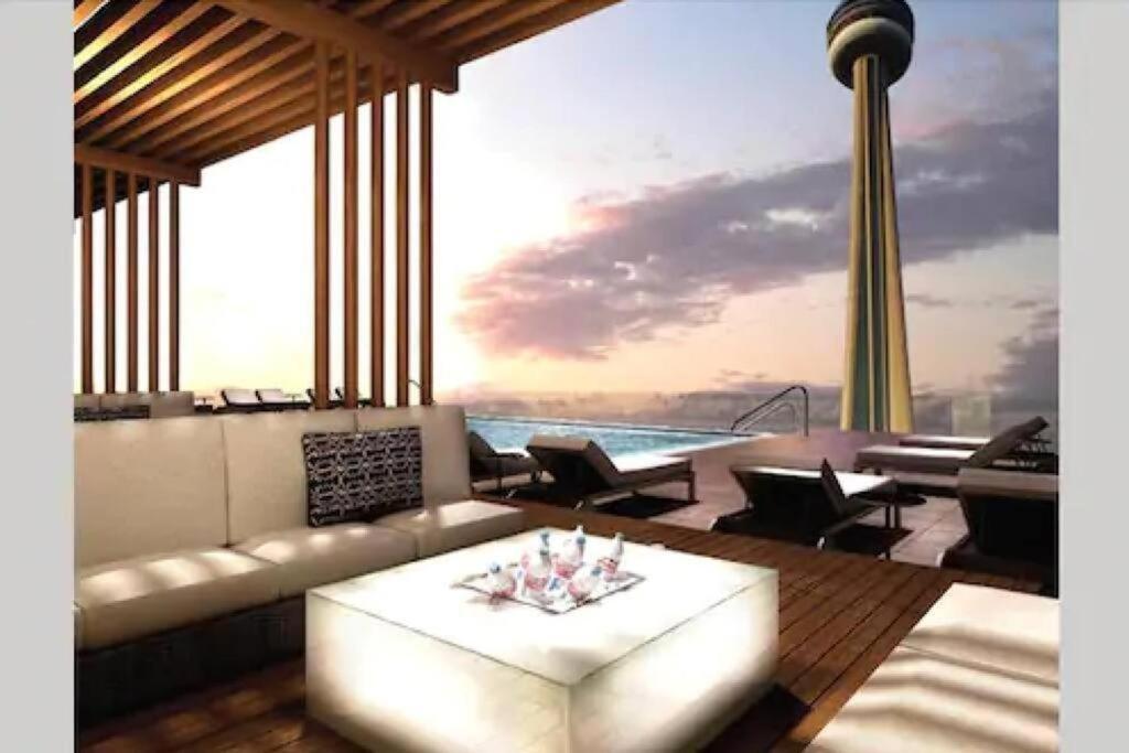 Апартаменти Metropolis Loft - Cn Tower Торонто Екстер'єр фото